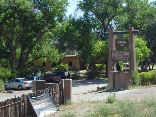 GDMBR: The entryway for Abiquiu Inn.